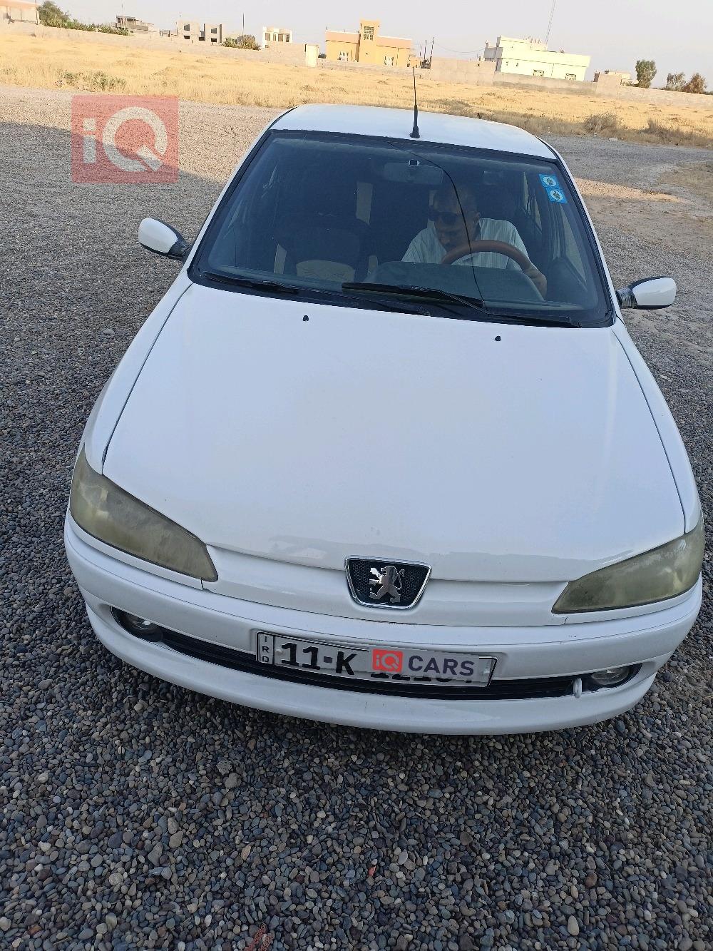 بيجو 306